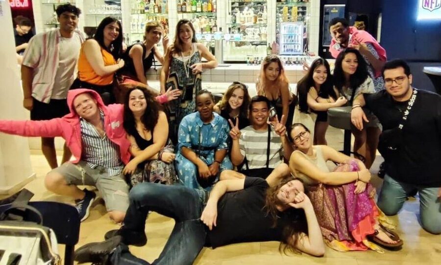 Brussels Tipsy Tour: Cocktail Making, Painting & Chocolates - Who will enjoy this most