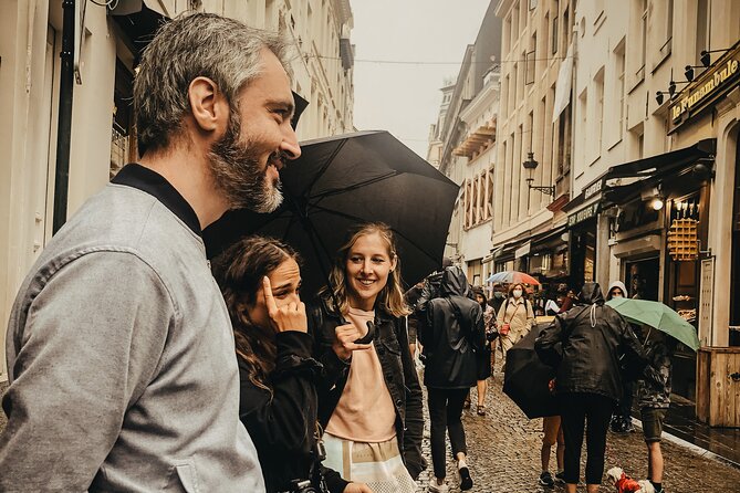 Brussels Walking and Tasting Tour (Beers,Chocolates&Fries/Waffle) - Why food is the right way to meet Brussels