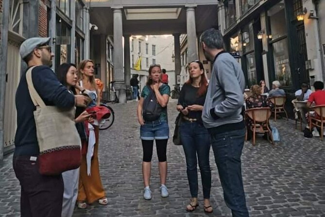 Brussels Walking and Tasting Tour (Beers,Chocolates&Fries/Waffle) - Royal Gallery of Saint-Hubert and the chocolate stop