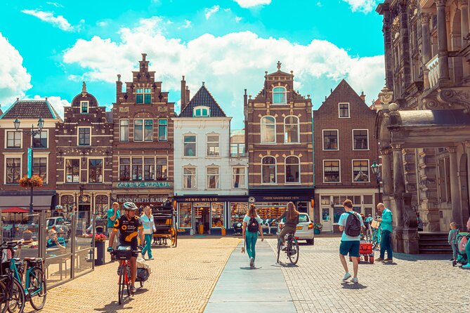 Delft and Keukenhof Gardens Tour from Brussels - The guide can make or break the day