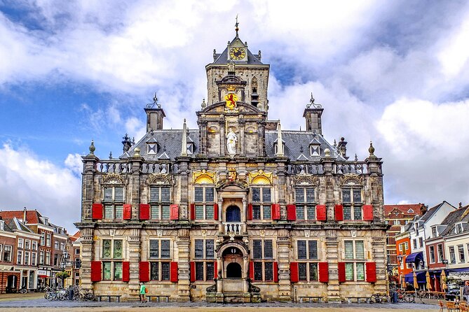 Delft and Keukenhof Gardens Tour from Brussels - Coach comfort and the long return