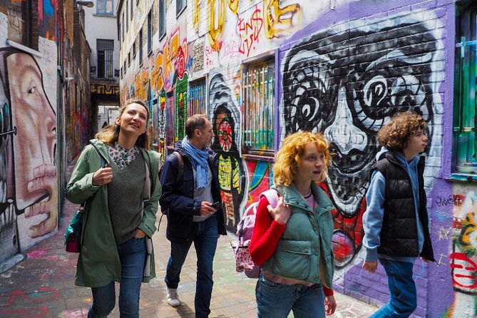 Discover Brussels while escaping the zombies! Escape game - Timing, transport, and everyday practical details