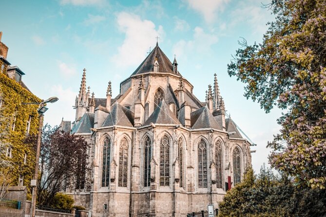 Discover Mons while playing! Escape game - The alchemist - A witchcraft case across Mons