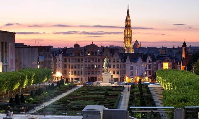 e-Scavenger hunt Brussels: Explore the city at your own pace - A Brussels tour built around play, not a guide