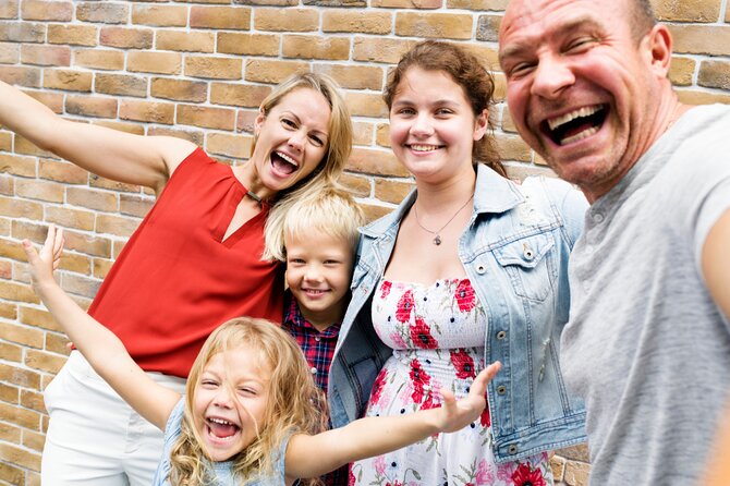 e-Scavenger hunt Mons: Explore the city at your own pace - St. Waltrude’s Church and the city’s older character