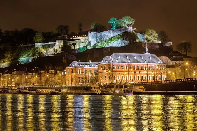 e-Scavenger hunt Namur: Explore the city at your own pace - Place d’Armes and the Belfry