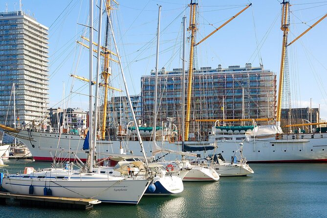 e-Scavenger hunt Ostend: Explore the city at your own pace - The Capuchin Church and fishermen’s Ostend