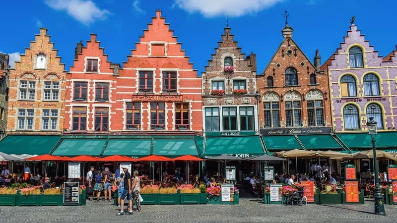 From Amsterdam: Private Sightseeing Tour to Bruges - The long road from Amsterdam to Bruges
