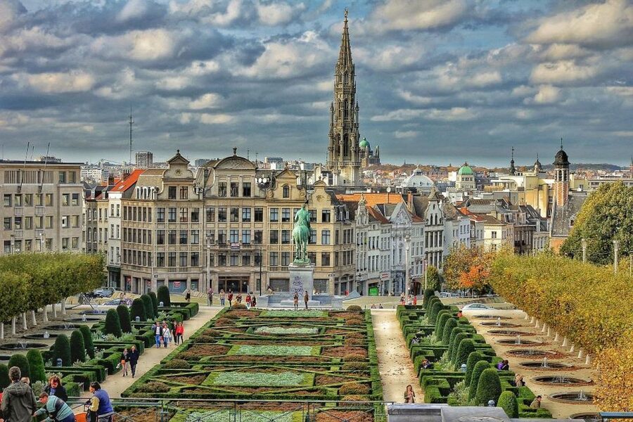 From Paris: Day Trip to the Enchanting Brussels and Bruges - Should you book this Brussels and Bruges day trip?