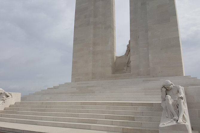 Full Day Canadian WW1 Vimy and Somme Battlefield Tour from Ypres - What the private format changes
