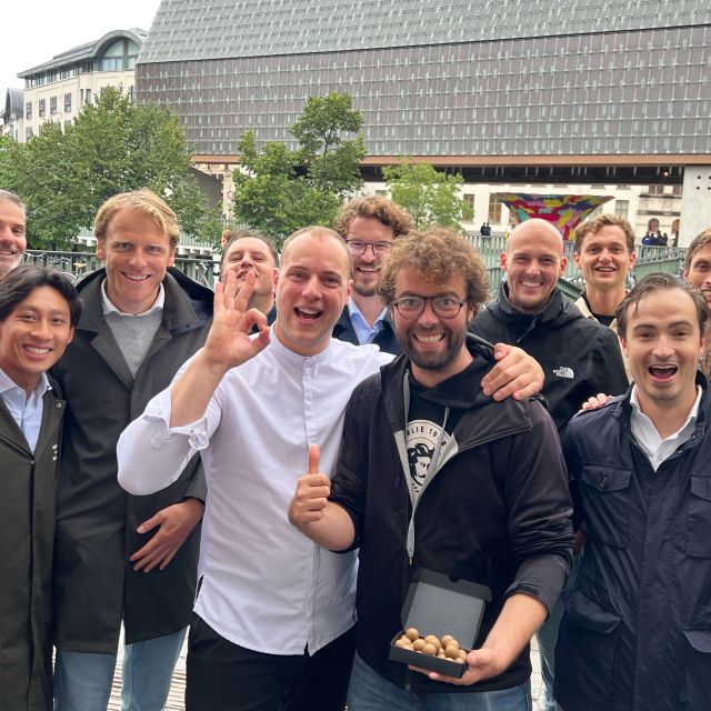 Ghent: Belgian Chocolate Walking Tour with Tastings - How the tastings fit into the walk