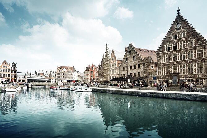 Ghent: City Walk with Audio Guide in 7 Languages on your Phone - The Belfry and Cloth Hall