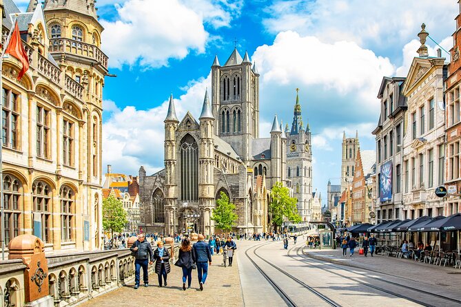 Ghent: City Walk with Audio Guide in 7 Languages on your Phone - How the seven-language app performs