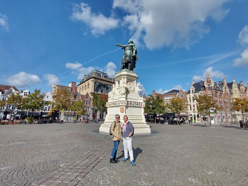 Ghent: Guided City Tour with Chocolate Tastings - Who will enjoy this two-hour walk