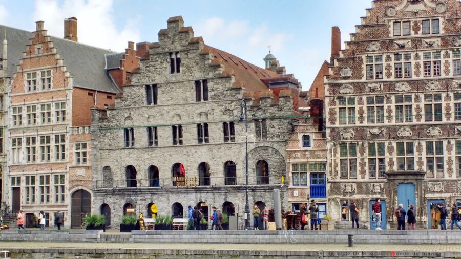 Ghent: Guided City Tour with Food Tastings - The five tastings: small bites and proper portions