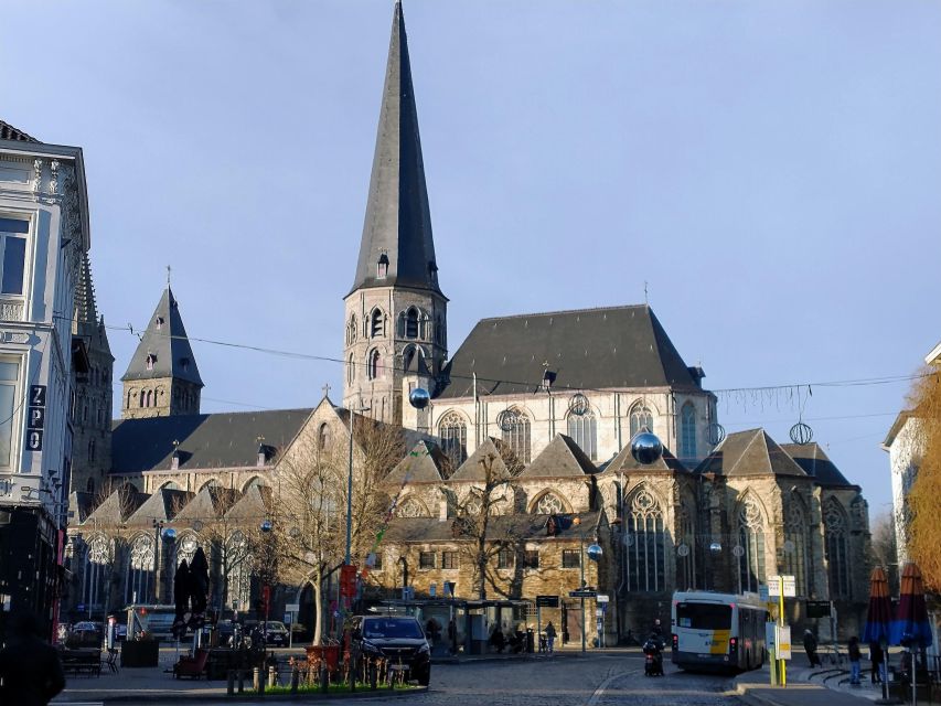 Ghent: Guided City Tour with Food Tastings - What makes Sophie a strong guide