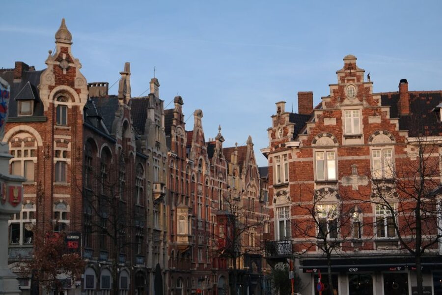Ghent: Walking Tour from Friday Market to the Cathedral - Starting near Sint-Jakobskerk and Woodrow Wilson Square