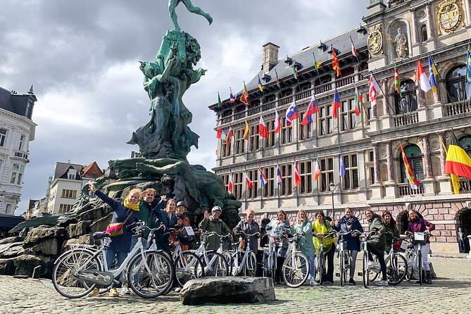 Guided Bike Tour: 2 Hours Highlights of Antwerp - MAS and the old port