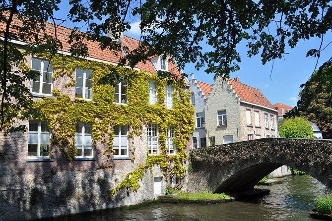 Guided boat trip and walk - Starting at the Markt and the Belfry