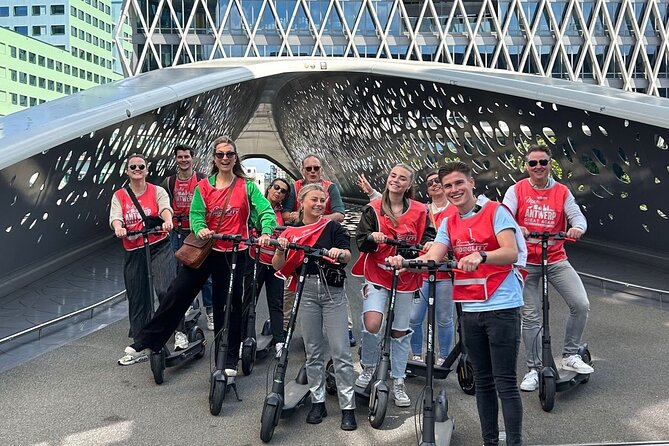 Guided E-kickscooter tour: The big five of Antwerp - Green space and the South district