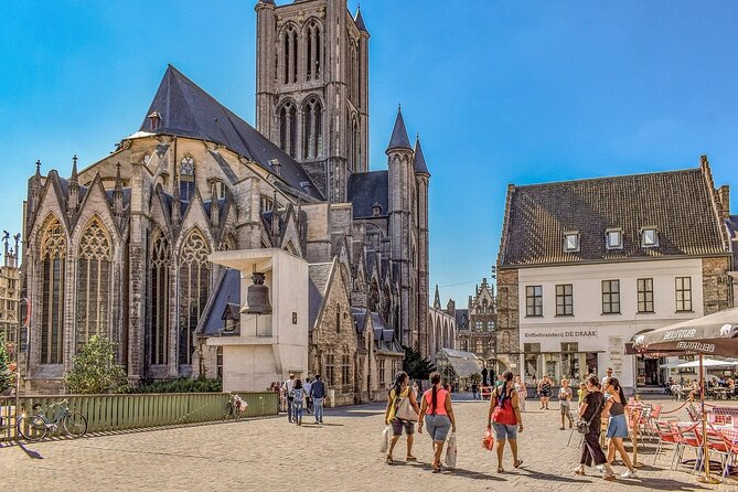 Historical Walking Tour: Legends of Gent - St Veerleplein, the square of death and life