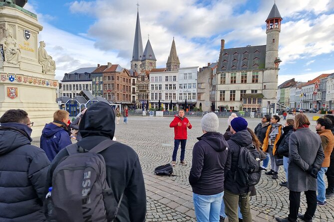 Historical Walking Tour: Legends of Gent - Huis van Alijn and the old god house