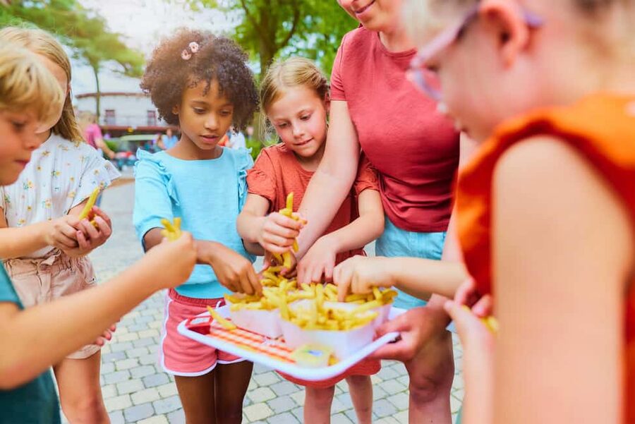 Lichtaart: Bobbejaanland Entry Ticket - Adventure Valley brings the family together