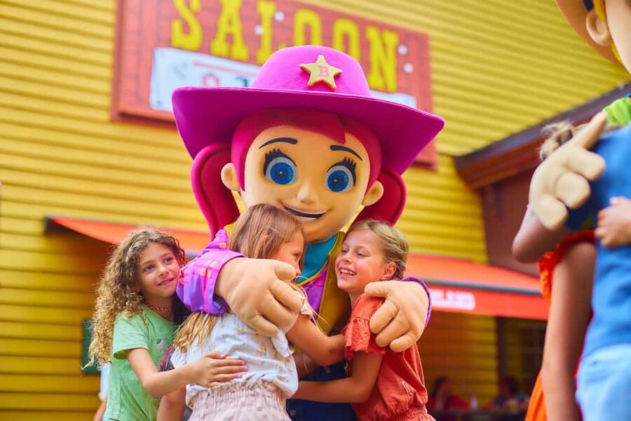 Lichtaart: Bobbejaanland Entry Ticket - Mystery Bay gives you another family-friendly stop