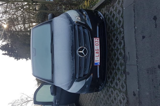 Luxury Minivan from Charleroi airport to the city of Brussels - What the luxury minivan adds