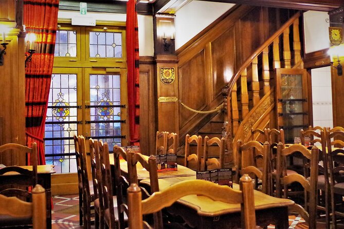 Marc's Brussels Beer Tasting Tour - Jeanneke Pis, Delirium Café, and Ilot Sacré