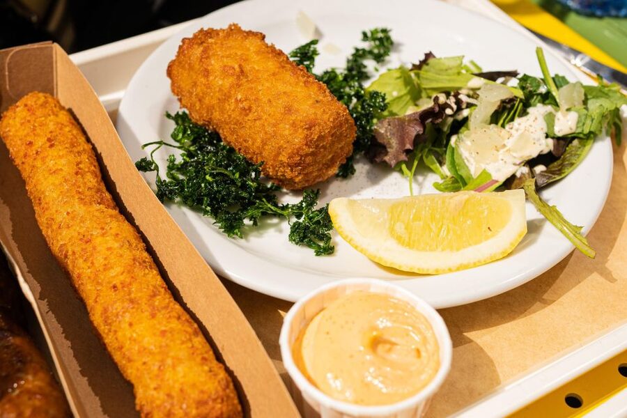 No Diet Club - The best food in Ixelles area ! - The value of $71 for three hours of food