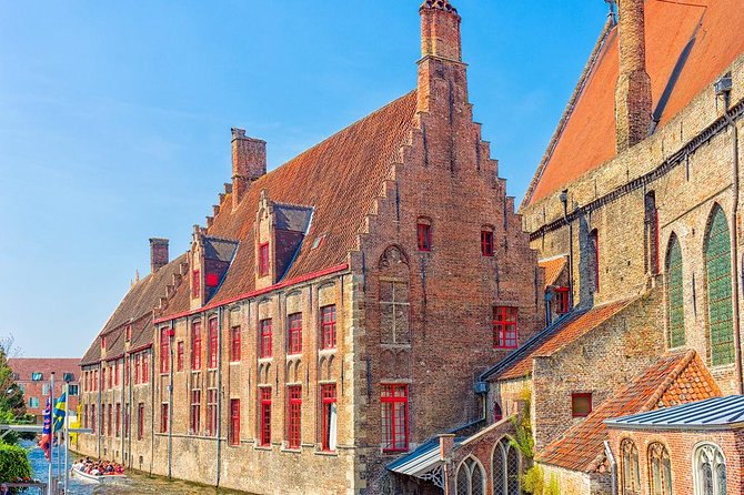 Private 3-hour walking tour of Bruges with official tour guide - Inside the Church of Our Lady for about 30 minutes