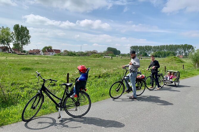 Private Bruges Countryside Cycling Tour to Damme with Guided Walk - Damme combines a walking tour with free time
