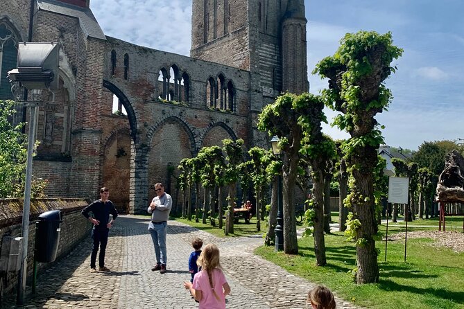 Private Bruges Countryside Cycling Tour to Damme with Guided Walk - The Brugse Vesten reveal Bruges beyond the postcards