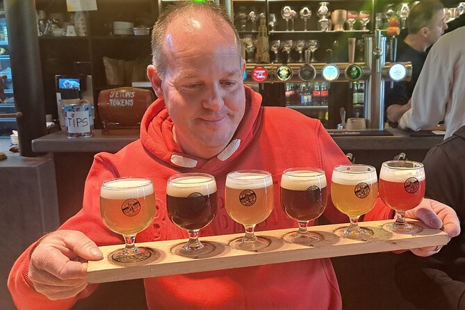 Private Bruges Food Tour: 8 Tastings of Local Delicacies - Flemish cheese and dried fruit at Kaashuys Den Hof