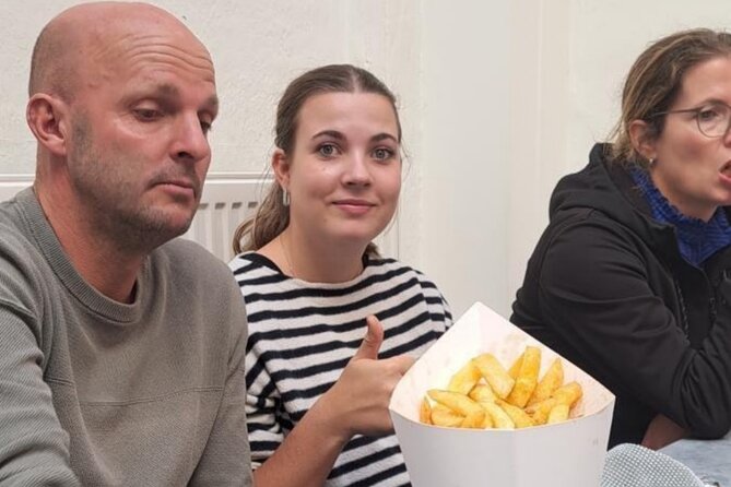 Private Bruges Food Tour: 8 Tastings of Local Delicacies - Chez Albert brings the classic waffle