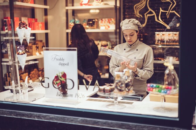 Private Bruges’ Iconic Sites and Chocolate Tasting Tour - Bruges at its most photogenic