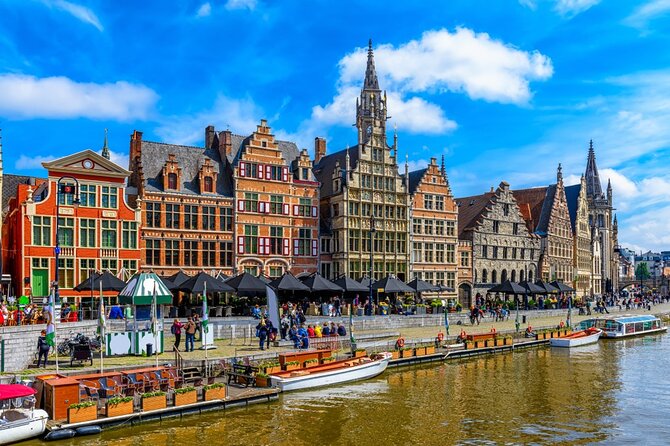 Private Historical Tour: The Best of Ghent - Huis van Alijn and an old charitable institution