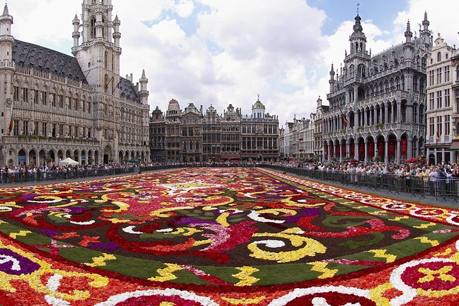 Private tour : Best of Brussels half day From Brussels - Guide Quality and the Human Side of the Tour