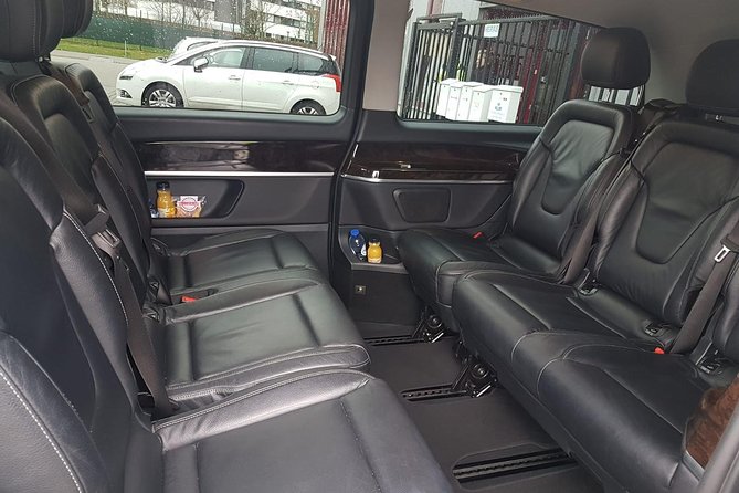 Private Transfer from Bruges to Brussels By Business car - The drive from Bruges toward Brussels