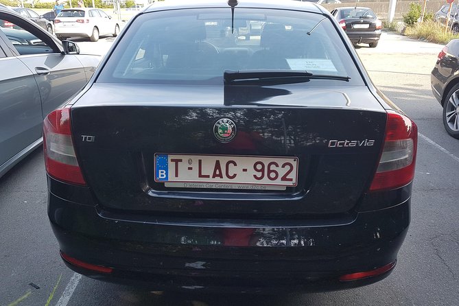 Standard vehicle from Brussels airport to city of Antwerp - What the ride itself includes