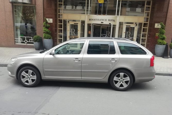 Standard vehicle from Charleroi airport to city of Brussels - The private sedan and what you get