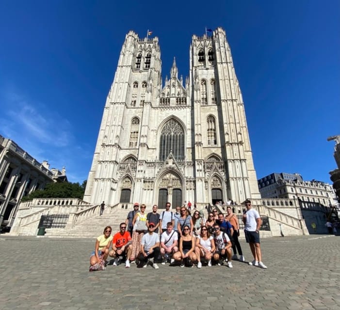 THE MOST COMPLETE TOUR of BRUSSELS! + PDF tour guide - Small Monuments and Comic-Book Brussels