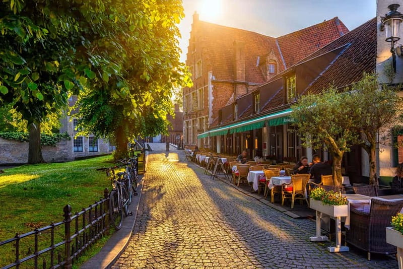 Top Highlights of Bruges from Zeebrugge Port - Walking, Weather, and Practical Comfort