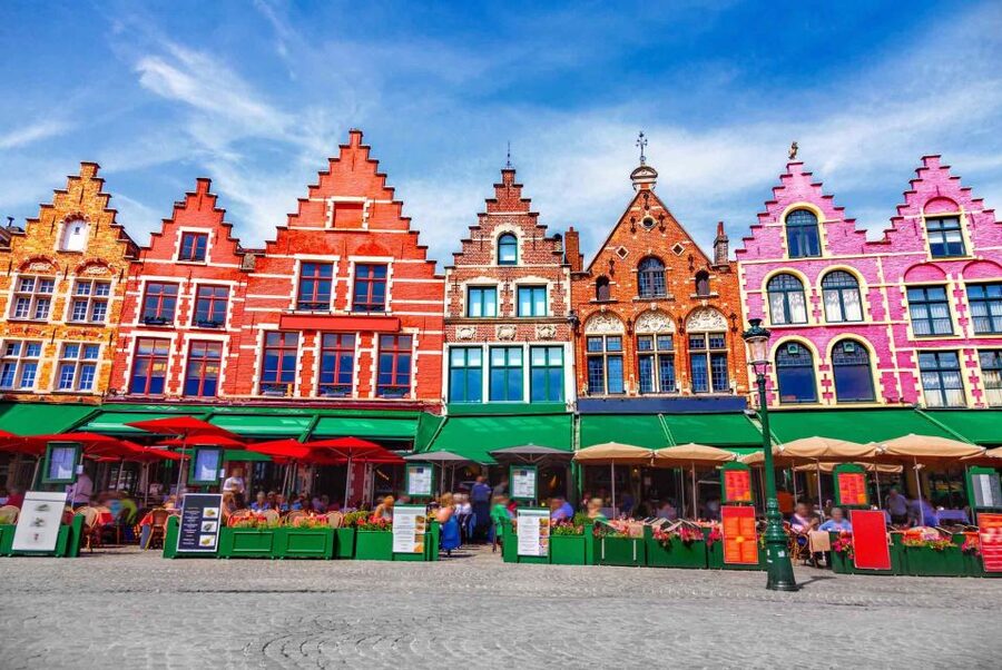Visit of Bruges in 1 day private tour from Paris - Lace, Belgian chocolate, and free time